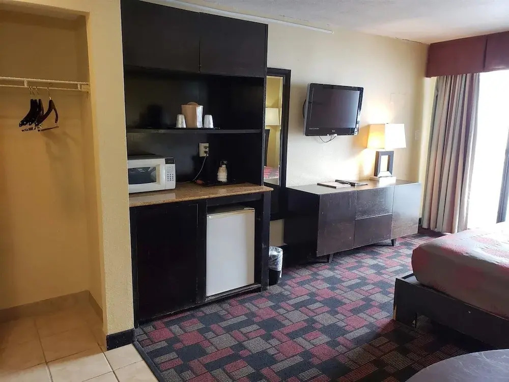 Unit 606 at Sun N Sand Resort