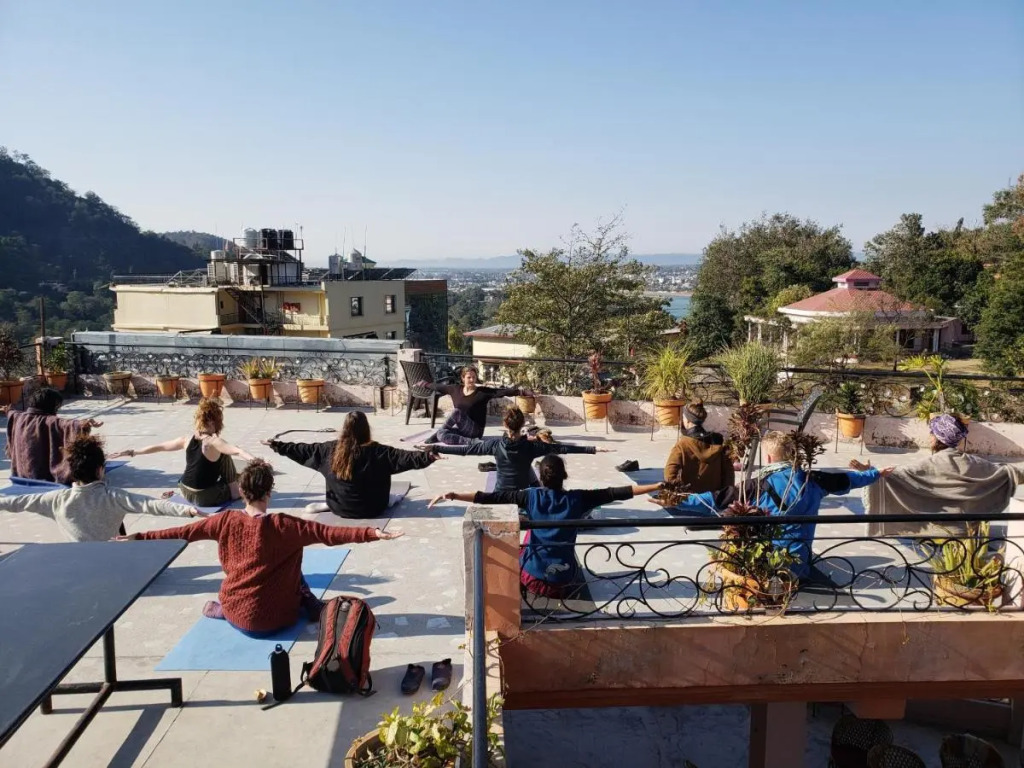 Live Free Hostel Rishikesh