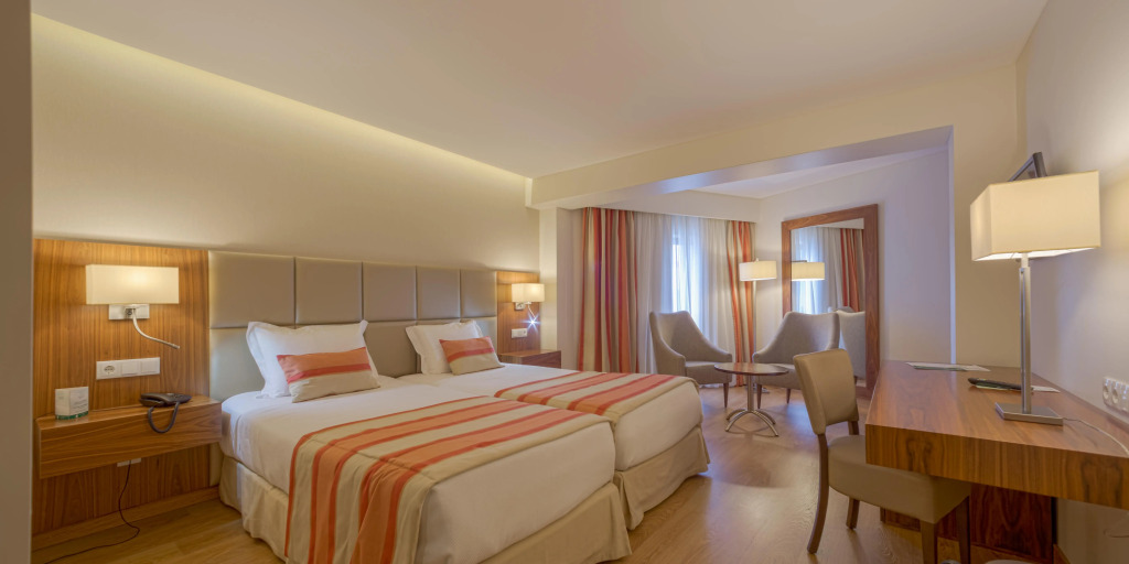 Hotel Cinquentenario & Conference Center