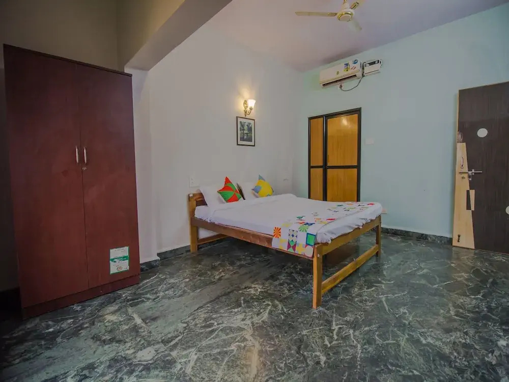 Oyo 14181 Home Green View 2bhk Morjim