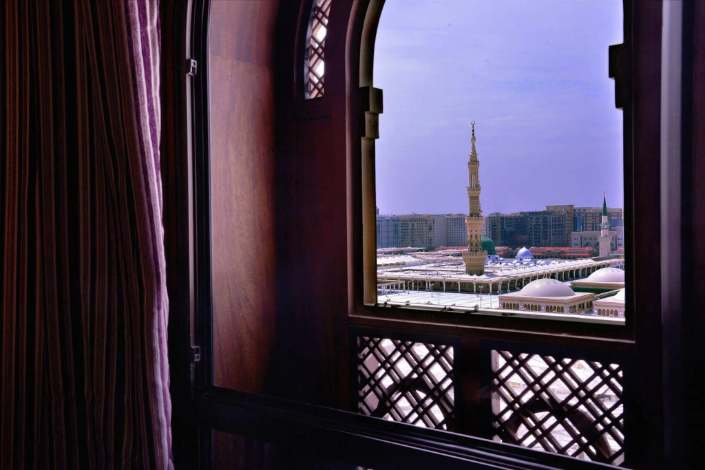Al Majeedi ARAC Suites