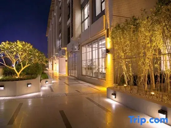 Jiangmen Yufeng Apartment