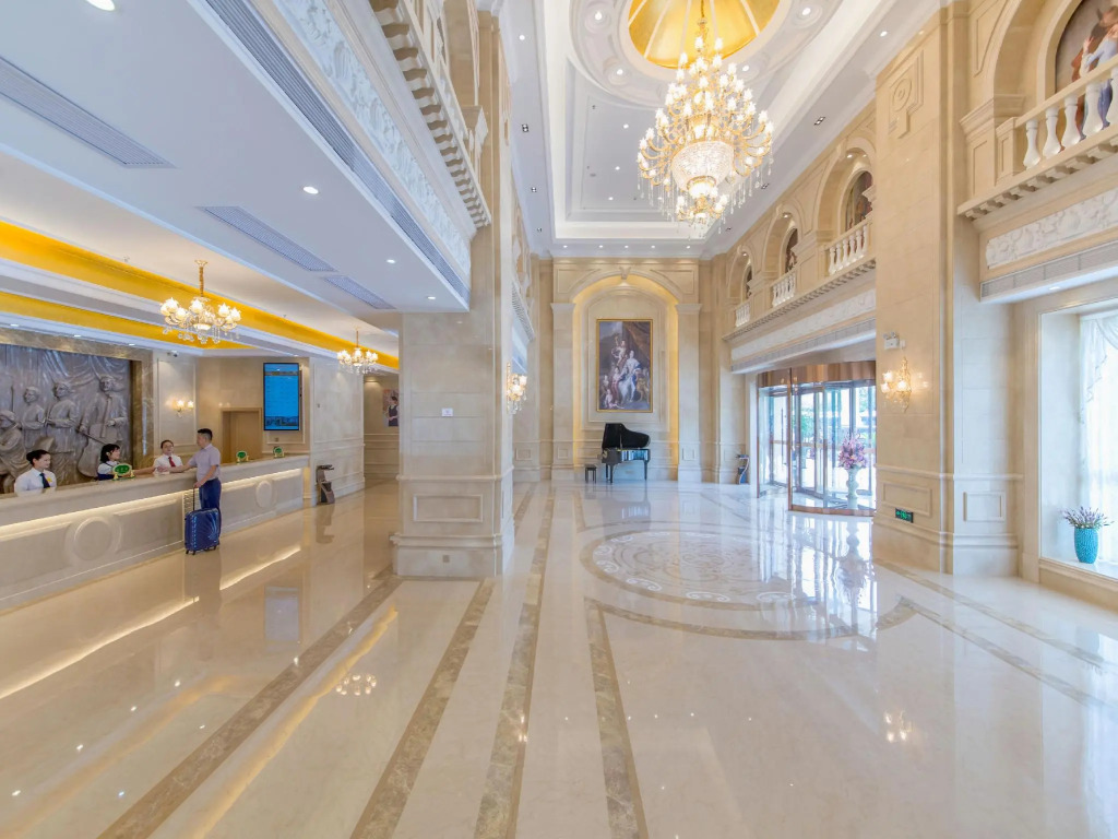 Vienna International Hotel (Wuhan Huangpi Mulan Street Passenger Transport Center)
