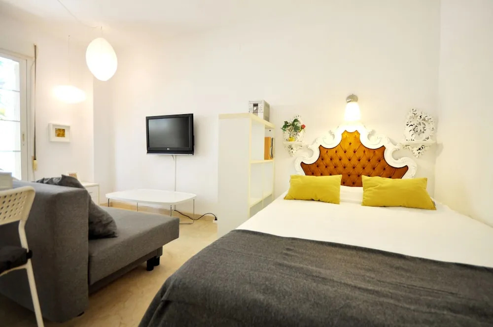 Awesome Studio with Terrace by La Recepción