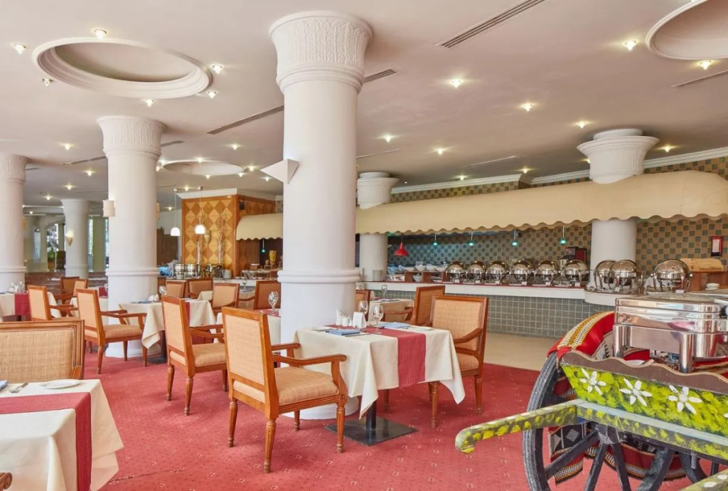 Crowne Plaza Riyadh Palace by IHG