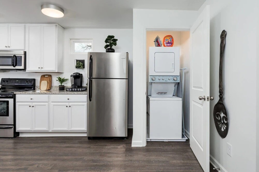 10 BRs Comprised of 2 5BR Suites by Domio