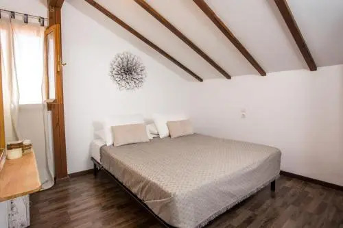 IVY Seaview Apartments