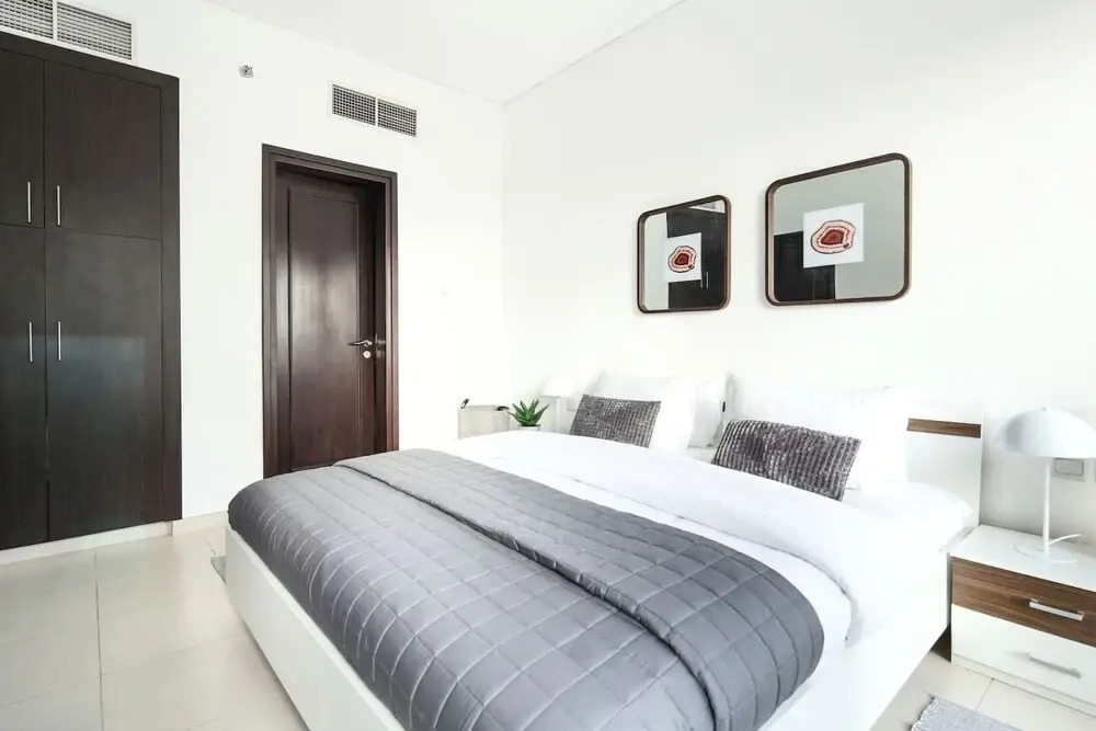 Minutes From JBR Beach! Beautiful 1BR in Marina!