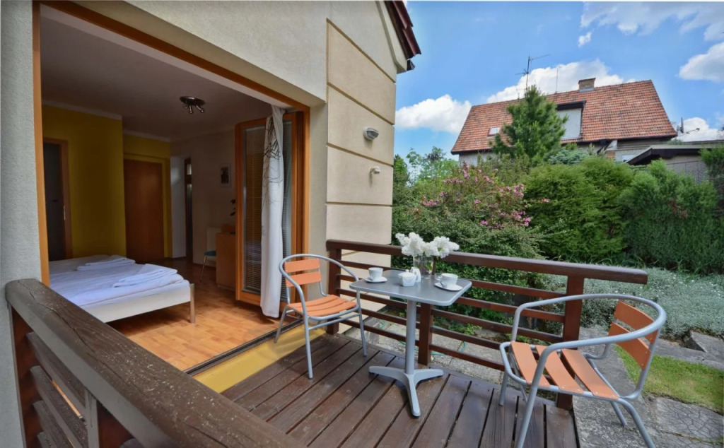 Hotel Garni Pod Skalkou