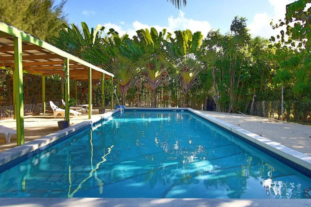 White Sands Beach Resort Tonga