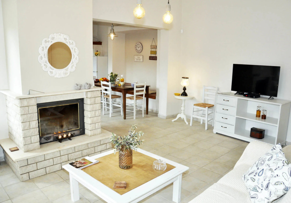 Villa Lakki The View