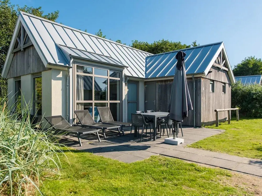 Modern Chalet Near the Coast