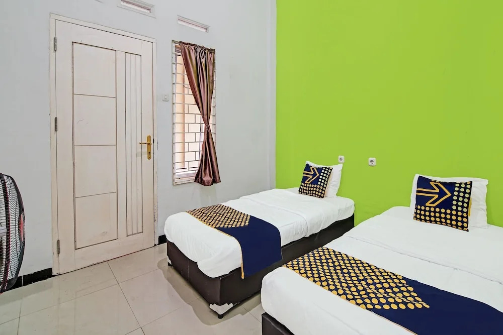Hotel O Lucky Guesthouse