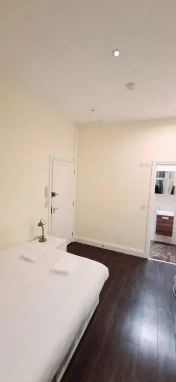 Earls Court Flats selection