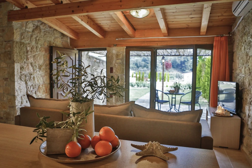 Nefeli Villas and Suites