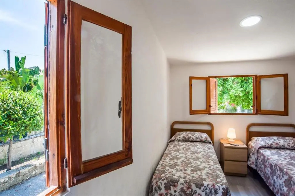 Homes4Holidays- Sun&Sea