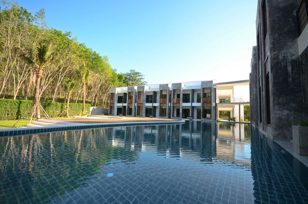 Wanaburi Resort