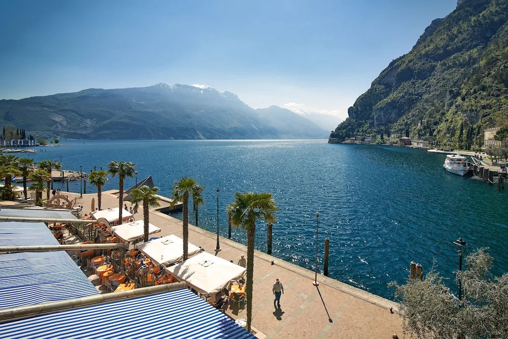 Riva Dante Apartment