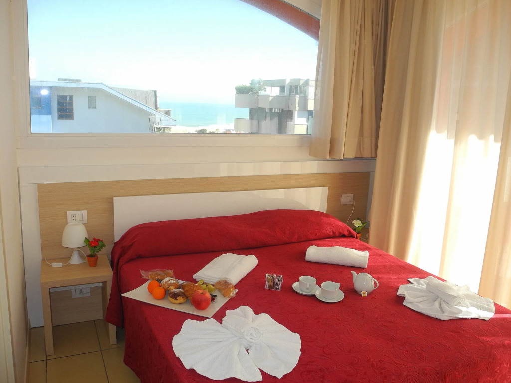 Hotel Tritone