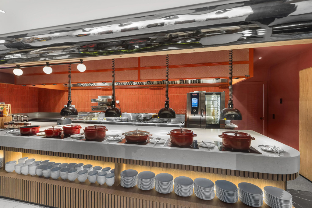 Radisson RED Auckland