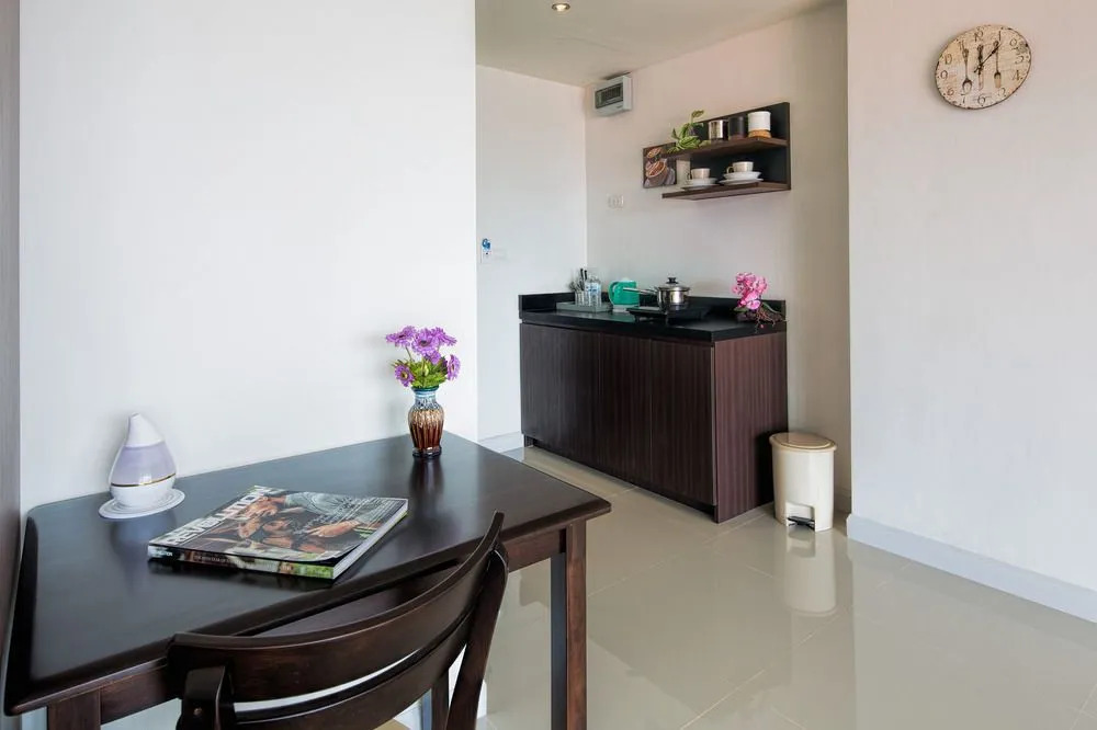 Bayshore Oceanview Apartment F11-f12