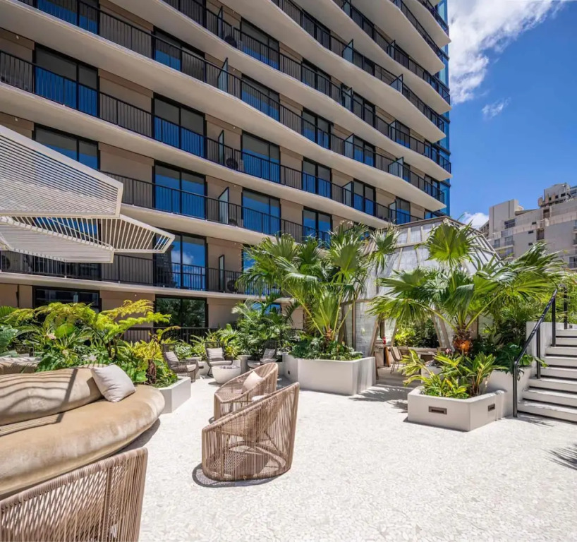 Luxury Sun Berry Residence