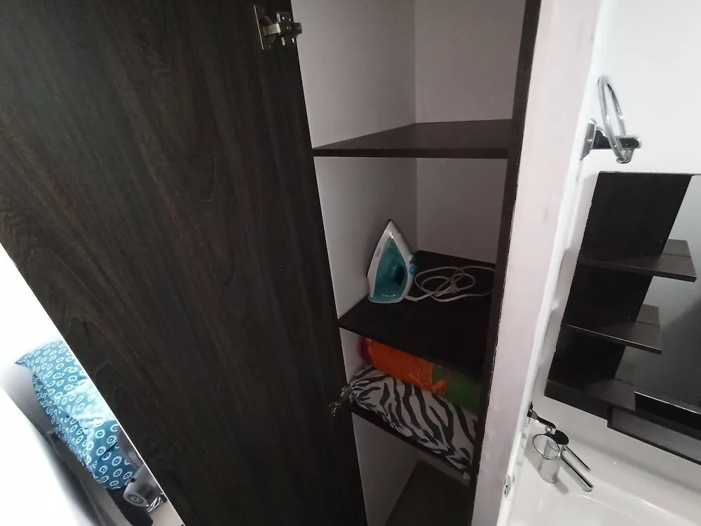 Ofisuite la 30