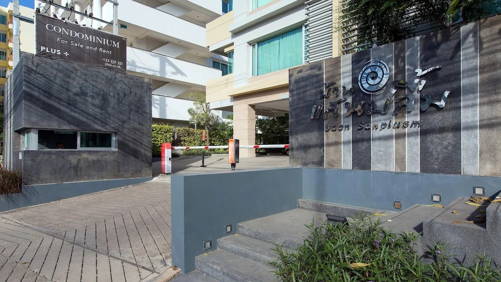 Baan SanPluem Beachfront Condominium