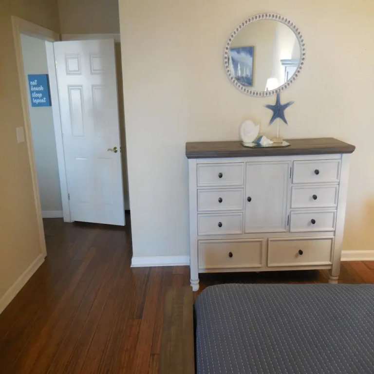 Stylish oceanview 2 bedroom unit - 1603 Royale Palms - Kingston Plantation 2 Condo