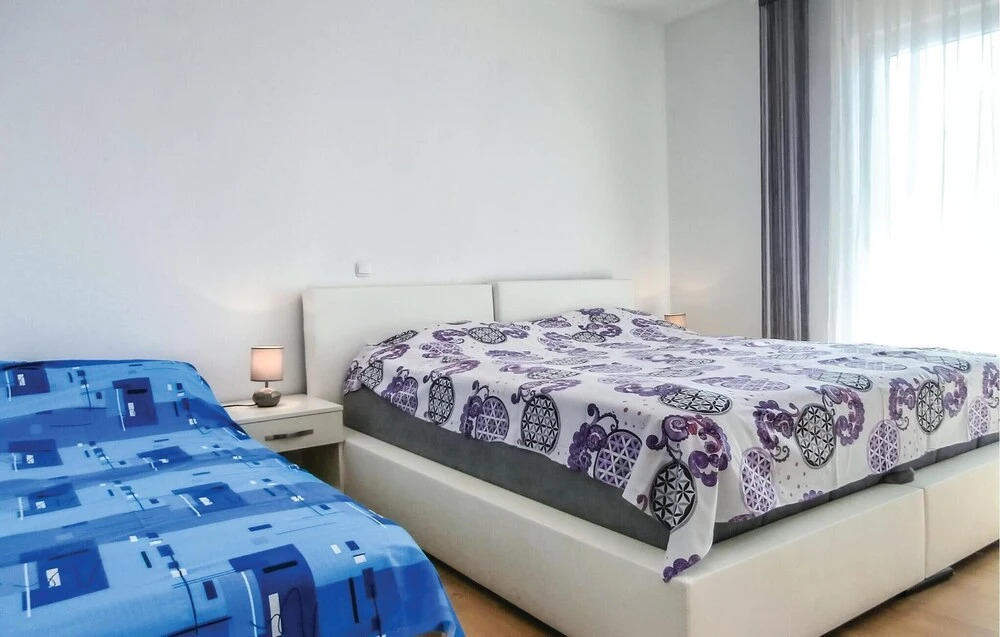 Stunning Home in Stanici With Wifi and 3 Bedrooms