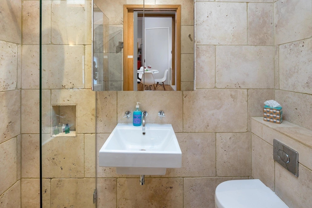 Vibrant 2 BR apt Close to Angel st. and O2 Academy