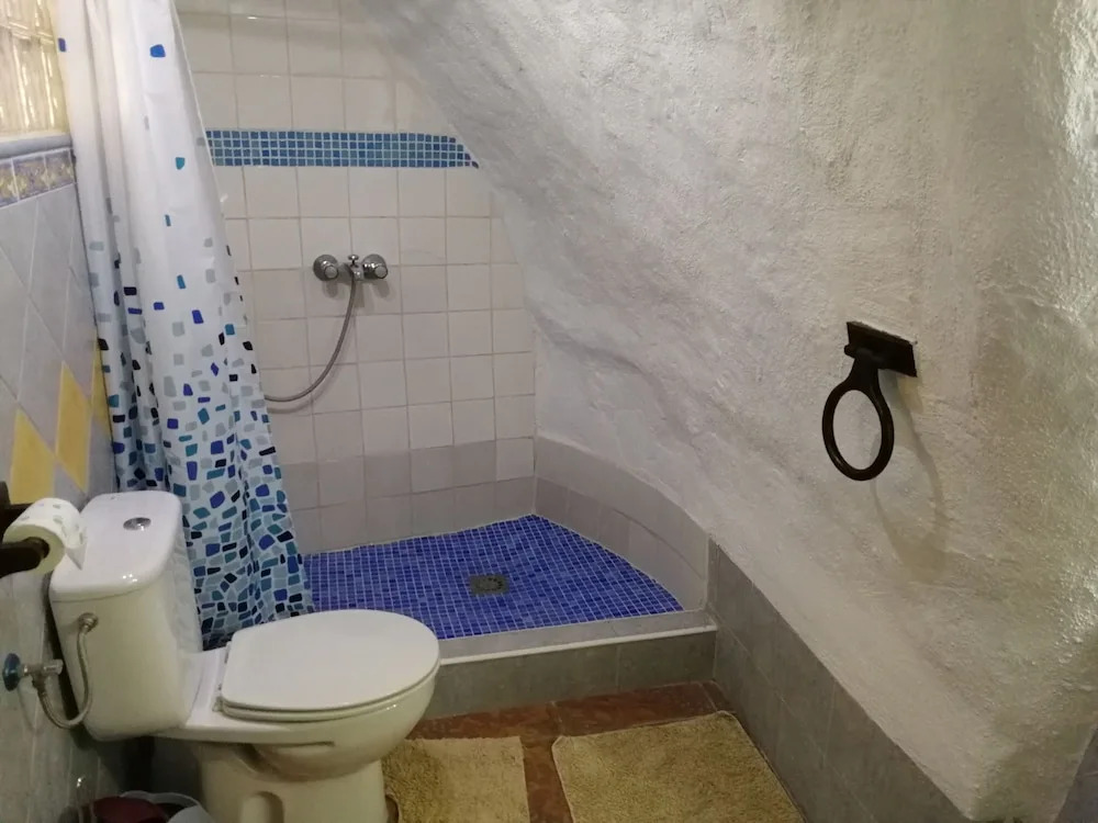 Cueva Peralta