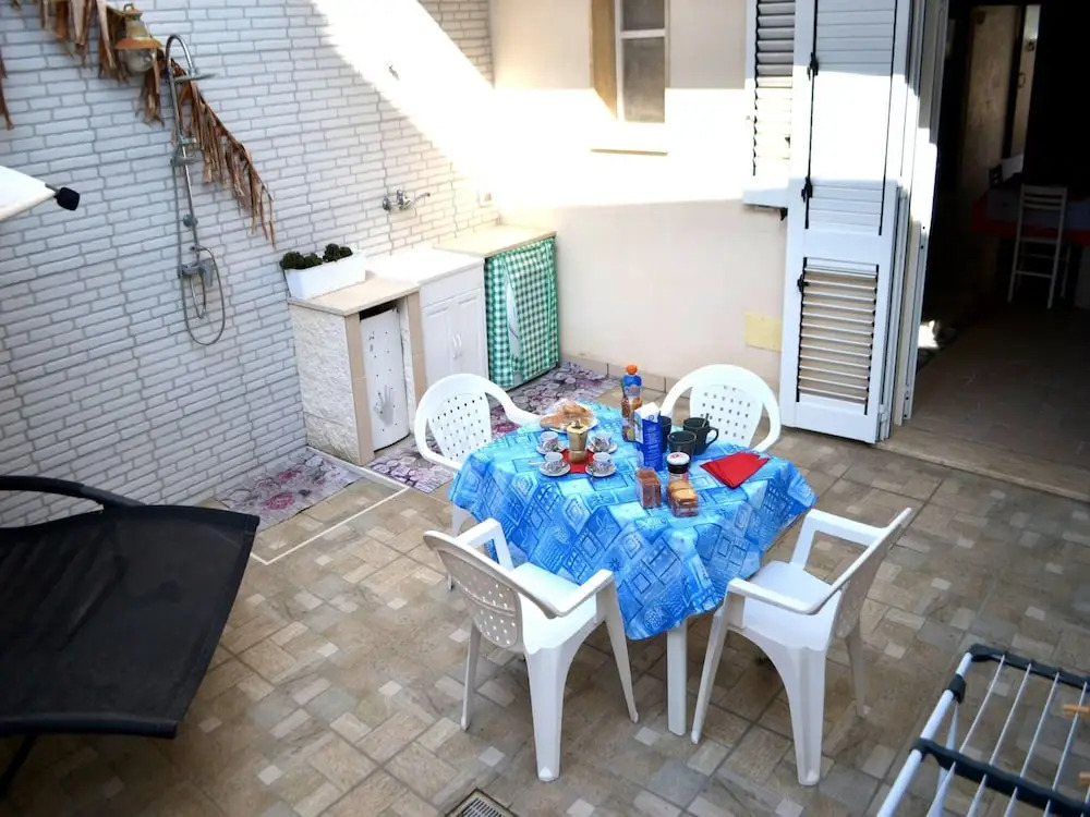 Wabi's Two-room Apartment on the Ground Floor in San Foca
