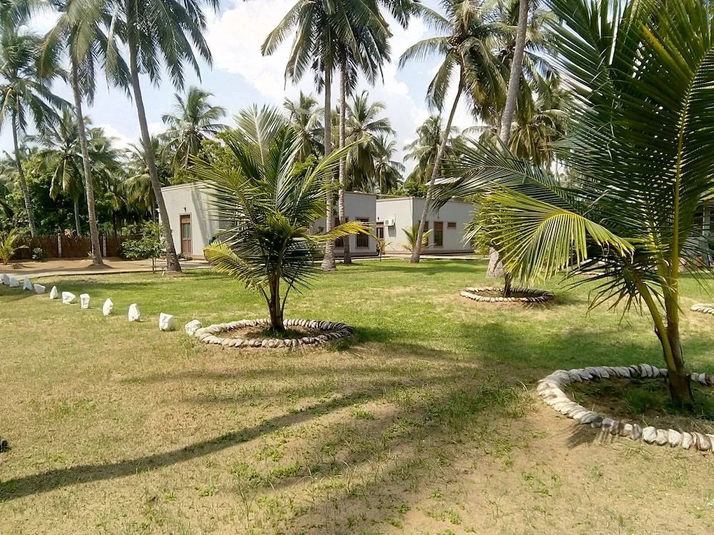 Aqua Front Yala Resort
