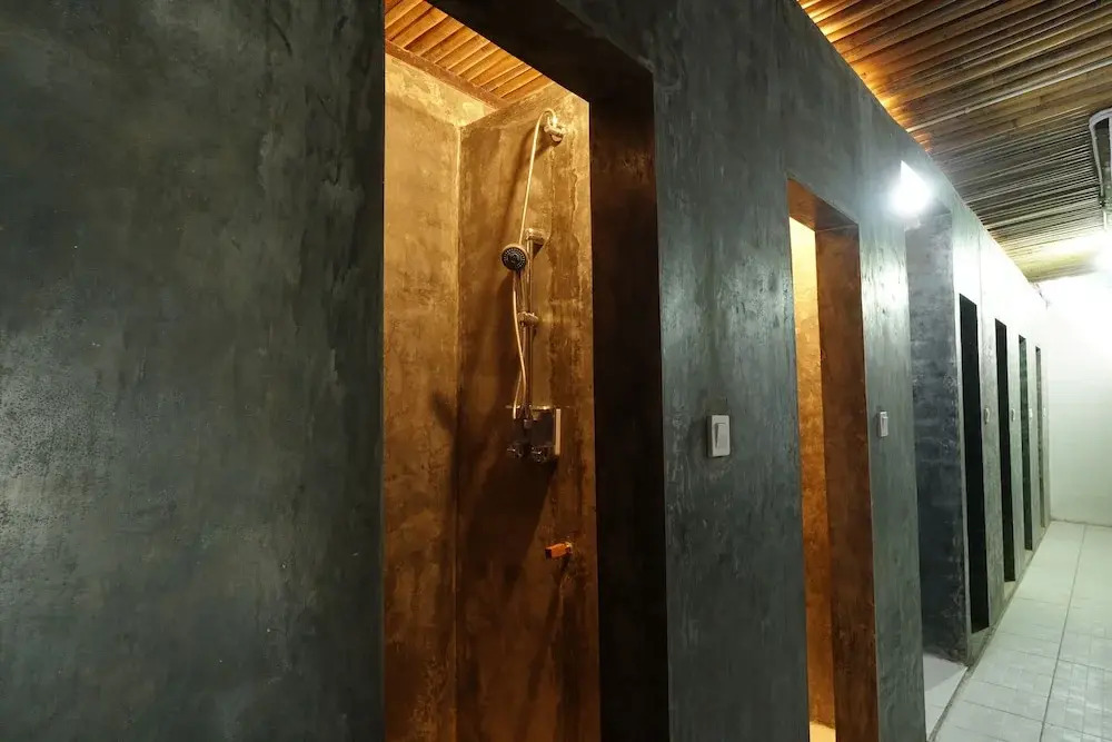 Waiwas Hostel