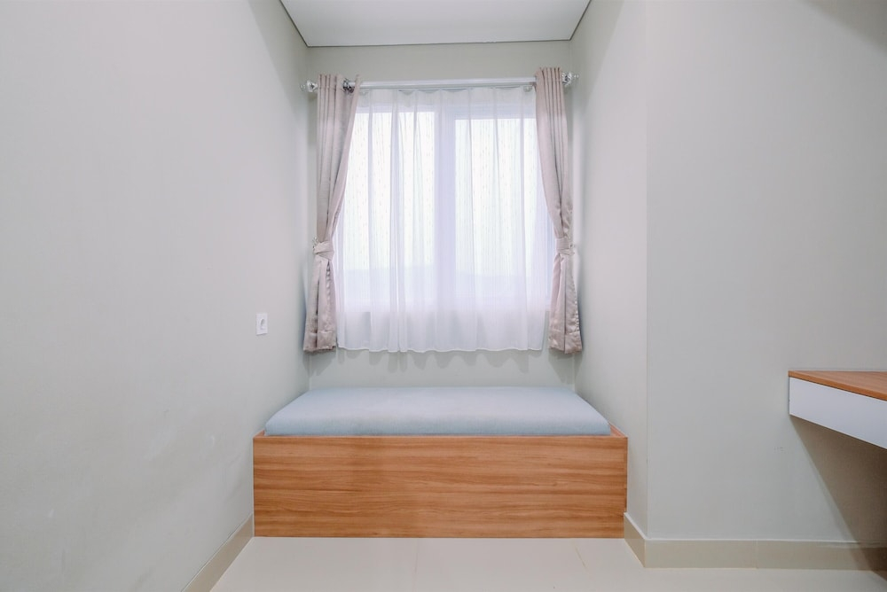 Modern Look 1BR at LRT City Sentul - Royal Sentul Park Apartment