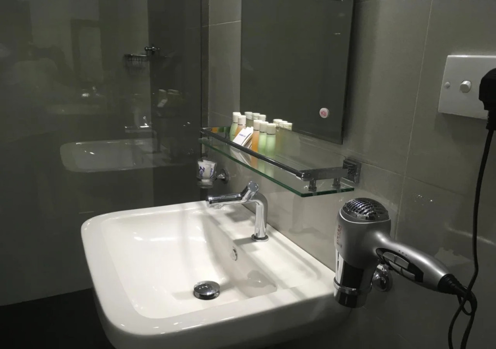 My City Hotel