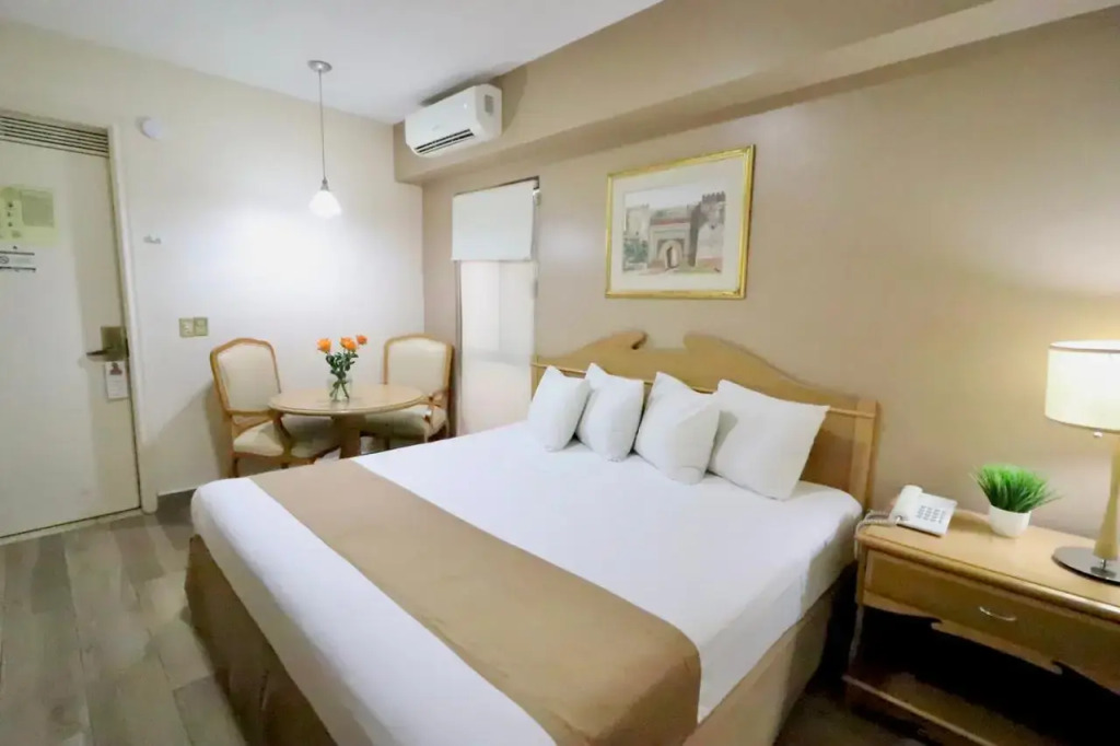 Hotel Madero Express
