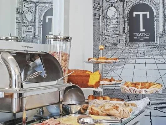 Teatro Boutique Rooms & Suites