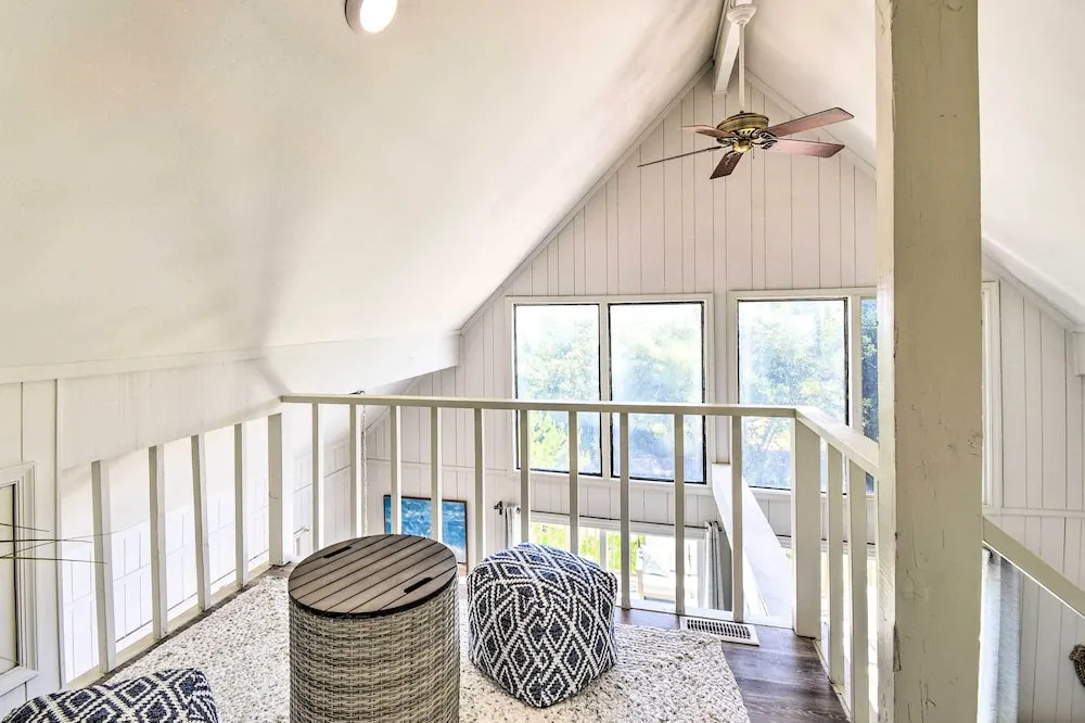 Kitty Hawk Coastal Escape w/ Updated Interior!
