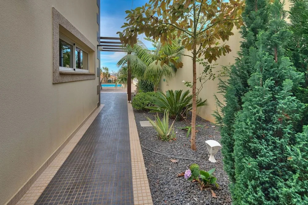 Violeta House