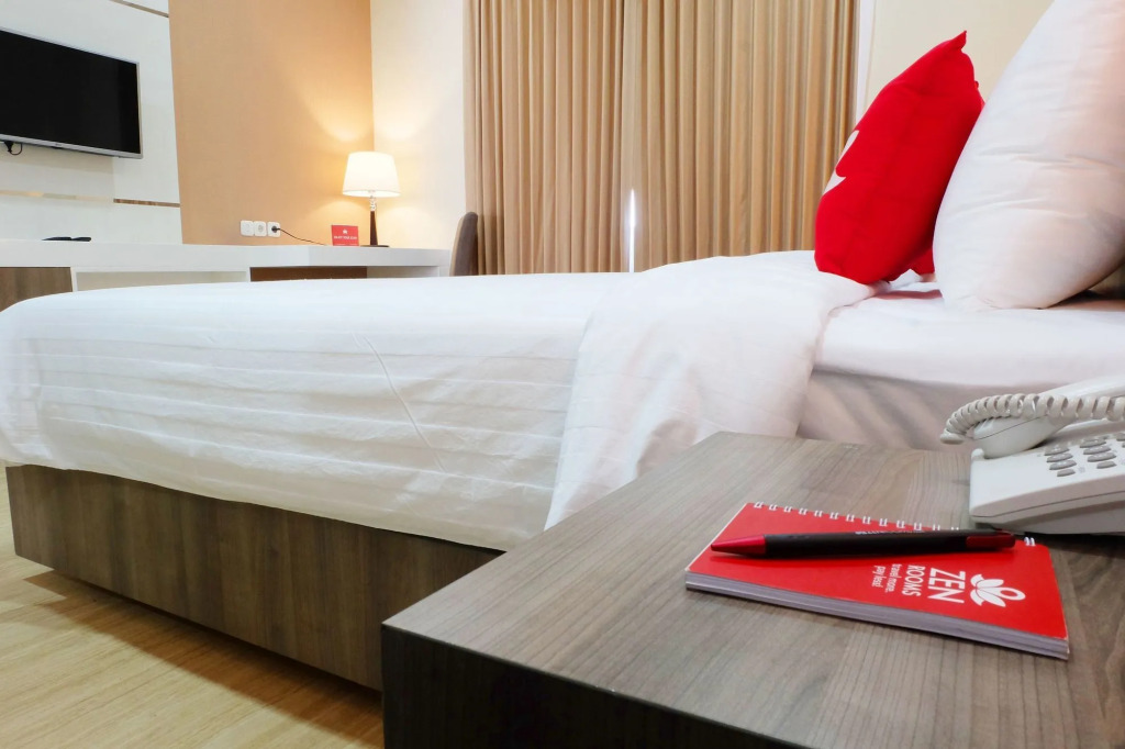 Zen Rooms Mandiri Mansion Galaxy Mall