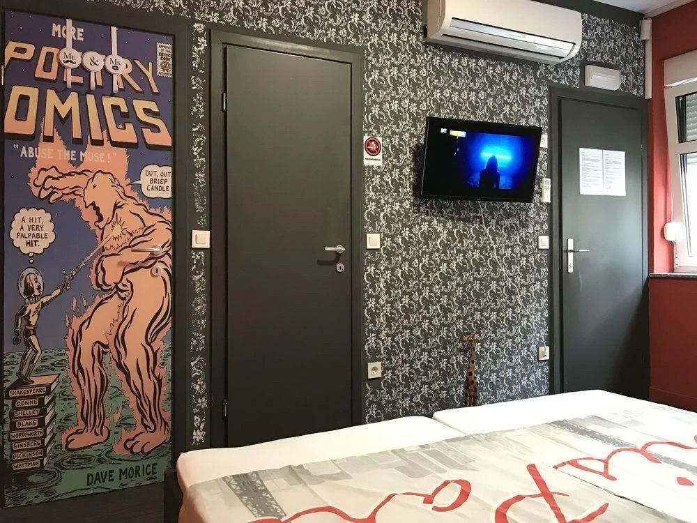 Hostel Paris
