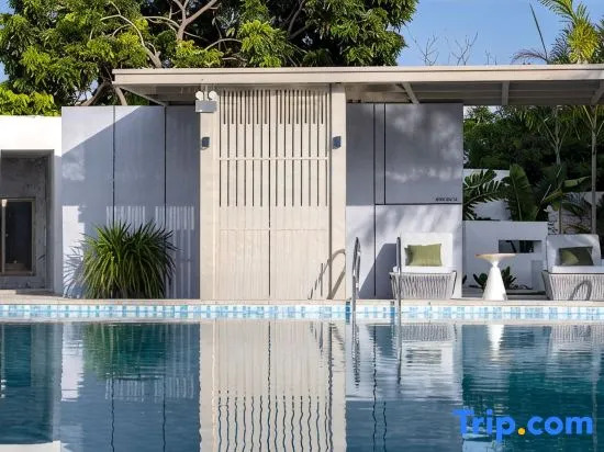 Sanya Haishi Pool Design Homestay (West Island Tourist Scenic Area)