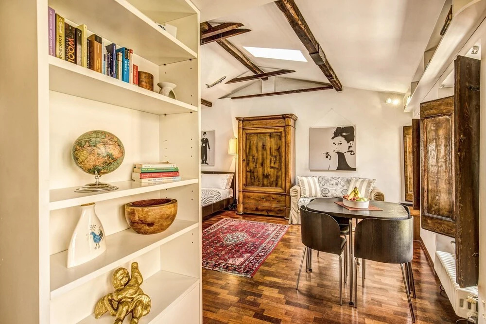 Apartment With one Bedroom in Roma, With Wifi