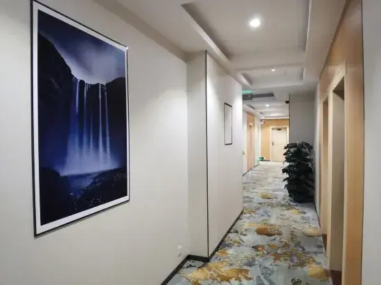 Super 8 Hotel Shenzhen Longgang Da Yun