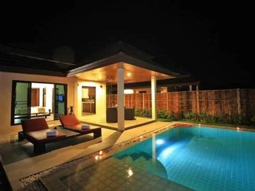 Phuket Pool Residence