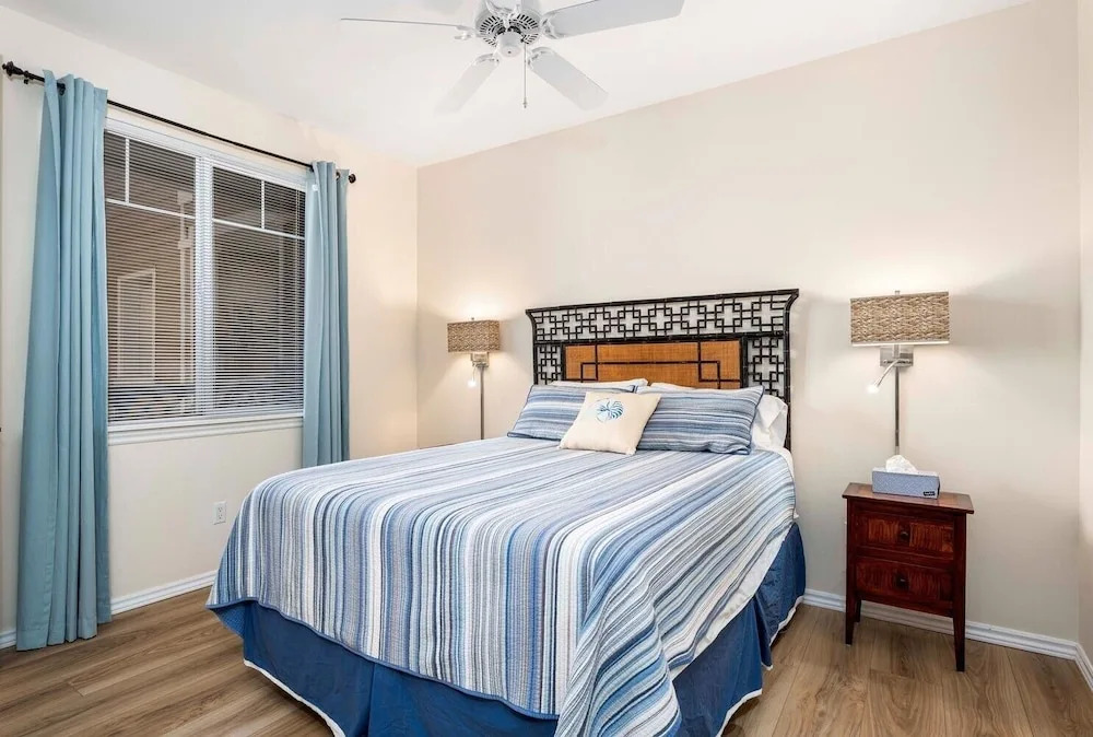 Fairway S Waikoloa A21 2 Bedroom Condo by RedAwning