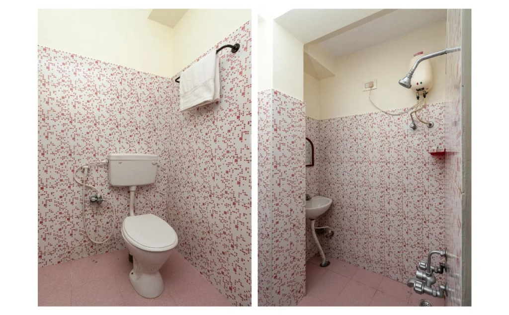 R2 Rooms By OYO Rooms