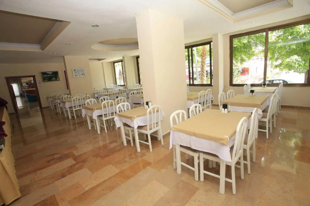 Private Hotel